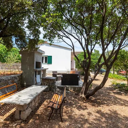 2 Bedroom Pet Friendly In Holiday home *